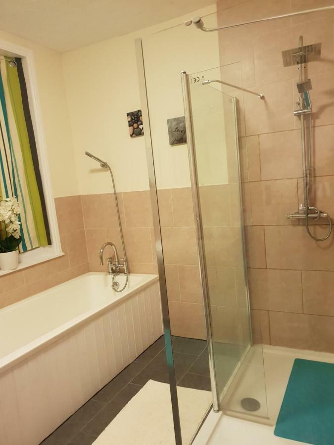 Gabriel Guesthouse Rhyl Esterno foto
